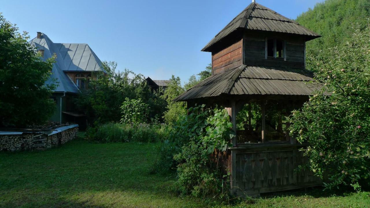 Woodenhouse Maramures วีเชวเดสซุส ภายนอก รูปภาพ